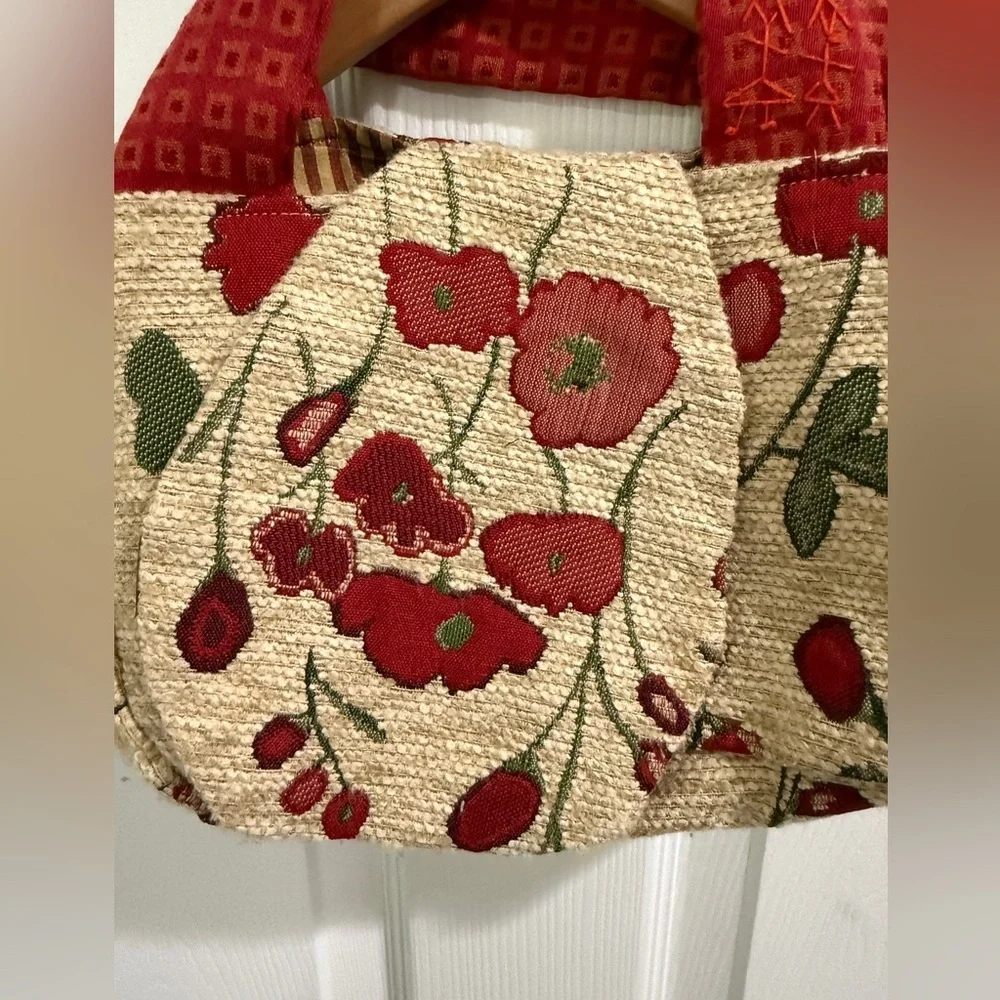 Floral Red Cream Tapestry Handmade Small Women's Bag cottage prarie